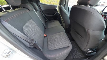 2021 Ford Fiesta - photo 17