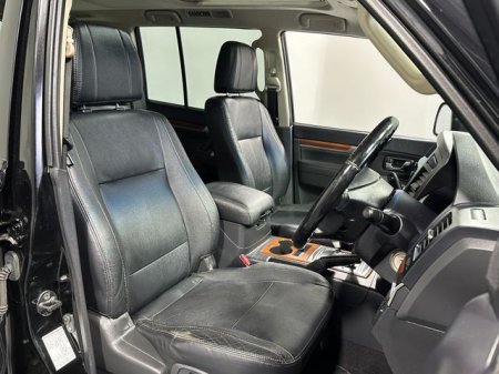 2014 Mitsubishi Pajero - photo 11