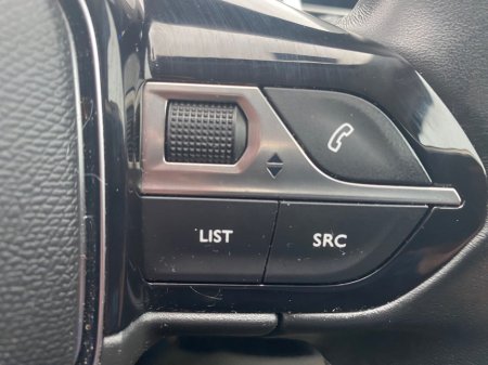2021 Peugeot 5008 - photo 23