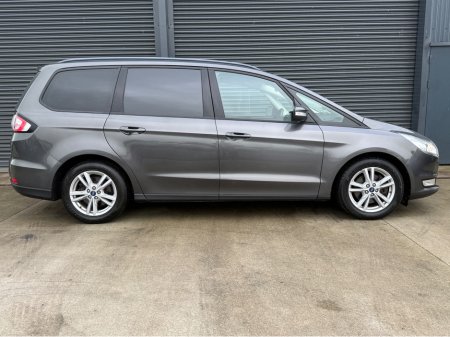 2017 Ford Galaxy - photo 3