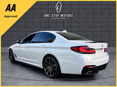 2021 BMW 5-Series - photo 2