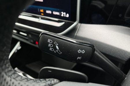 2026 Volkswagen Golf - photo 14