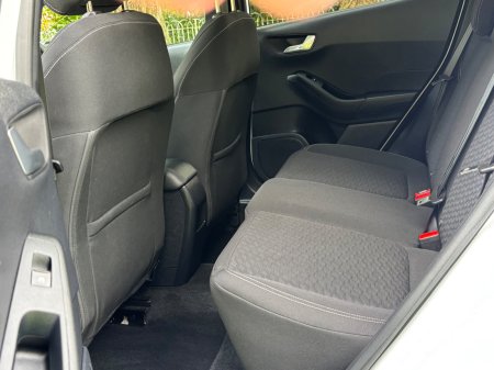 2023 Ford Fiesta - photo 10