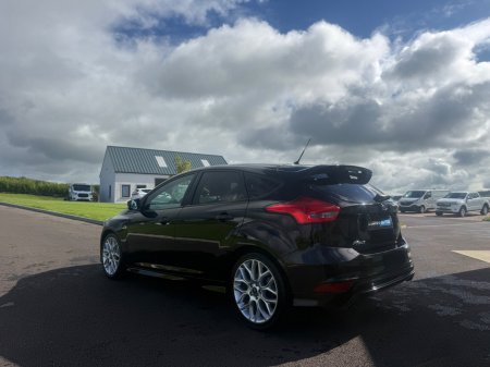 2017 Ford Focus - photo 6