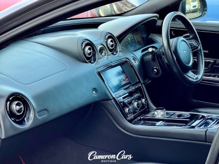 2016 Jaguar XJ - photo 27