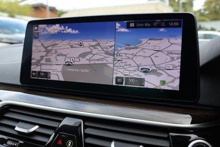 2021 BMW 5-Series - photo 19