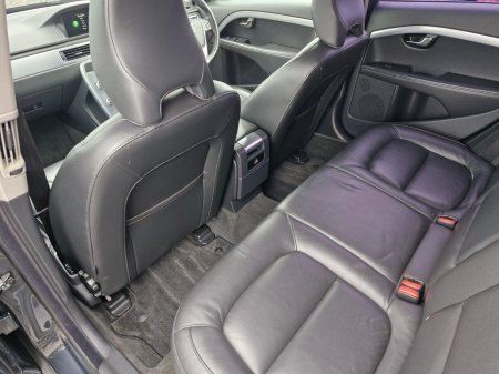 2016 Volvo V70 - photo 17