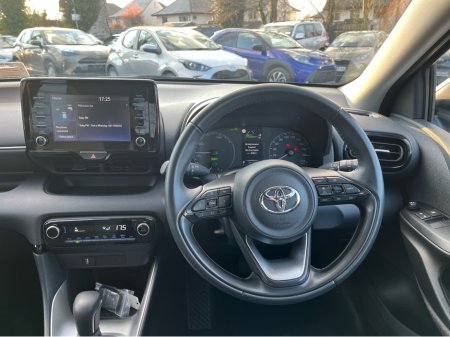 2022 Toyota Yaris - photo 10