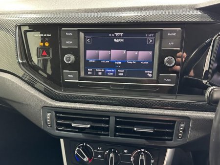 2024 Volkswagen Polo - photo 22