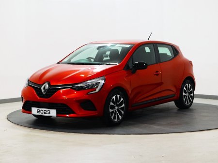 2023 Renault Clio - photo 8