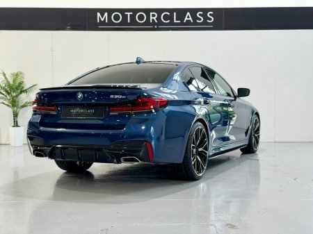 2022 BMW 5-Series - photo 8