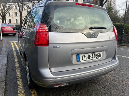 2017 Peugeot 5008 - photo 5