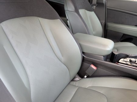 2025 Kia Sportage - photo 9