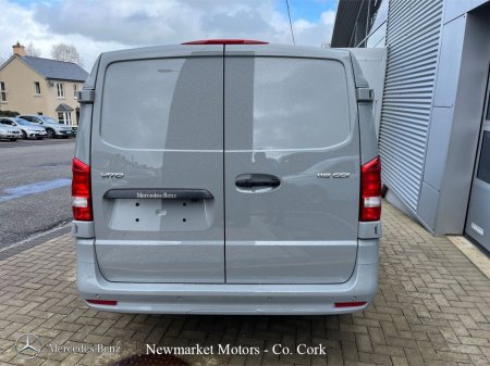 2027 Mercedes-Benz Vito - photo 16