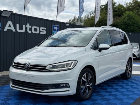 2020 Volkswagen Touran - photo 2