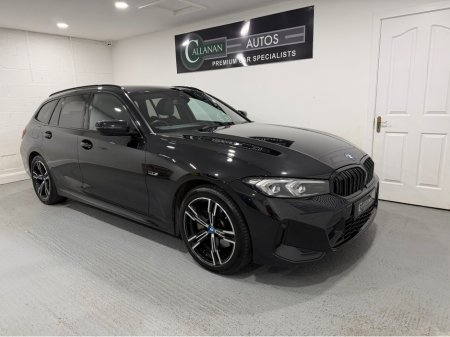 2022 BMW 3-Series - photo 23