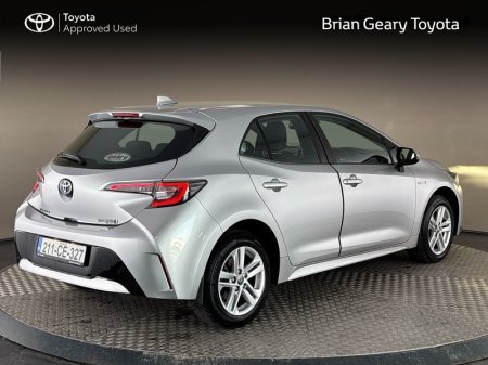 2021 Toyota Corolla - photo 2