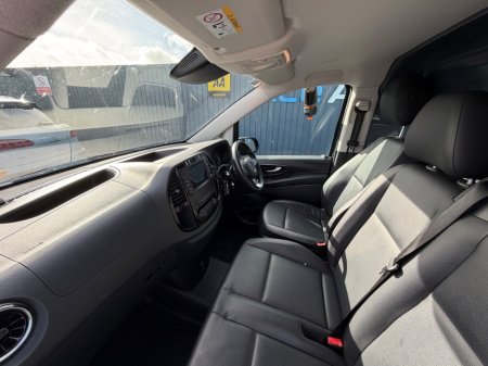 2021 Mercedes-Benz Vito - photo 44