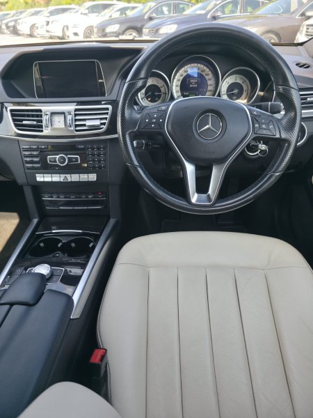 2015 Mercedes-Benz E-Class - photo 14
