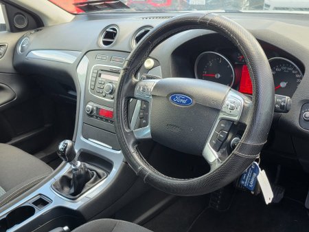 2013 Ford Mondeo - photo 4