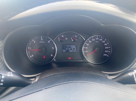 2019 Kia Carens - photo 11