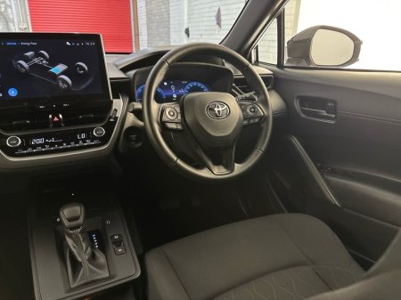 2027 Toyota Corolla Cross - photo 9