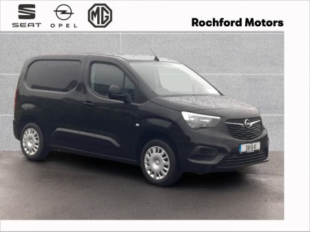 2024 Opel Combo L1H1 Sportive 1.5 100HP