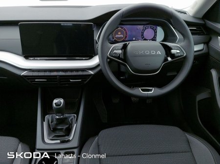 2026 Skoda Octavia - photo 2