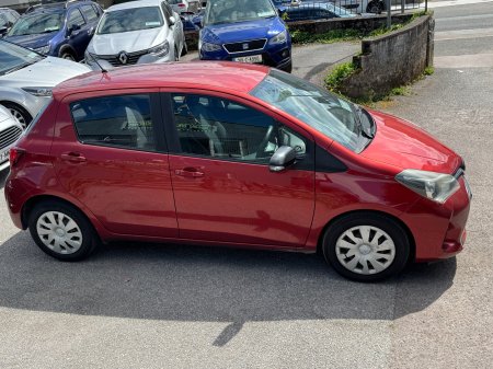 2015 Toyota Yaris - photo 3