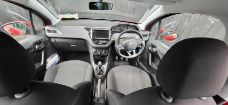 2017 Peugeot 208 - photo 13