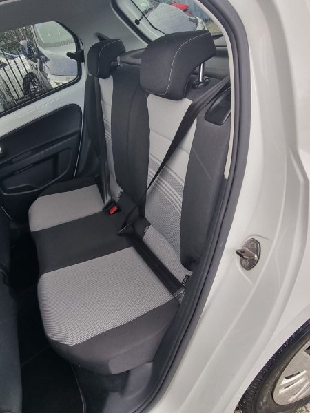 2013 Volkswagen up! - photo 23