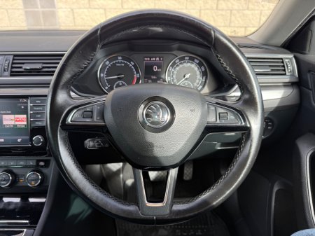 2017 Skoda Superb - photo 14