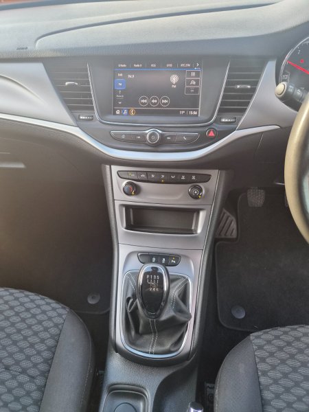 2022 Opel Astra - photo 15