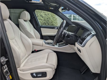 2022 BMW X5 - photo 14