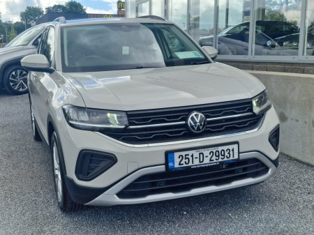 2025 Volkswagen T-Cross - photo 2