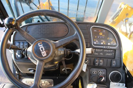 0 JCB  - photo 8