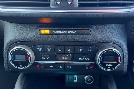 2019 Ford Focus - photo 35