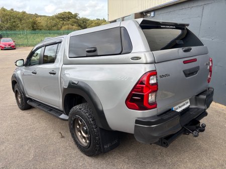 2023 Toyota Hilux - photo 4