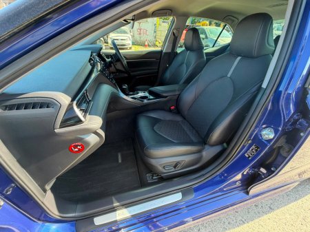 2019 Toyota Camry - photo 14