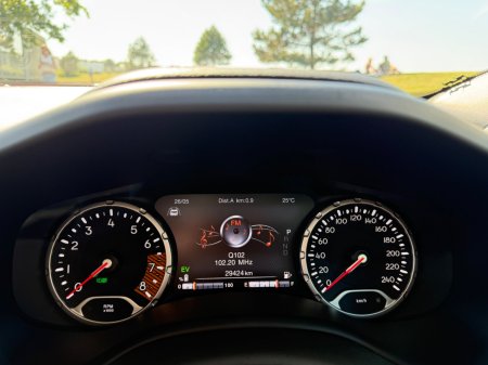 2024 Jeep Renegade - photo 16