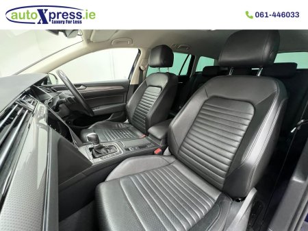 2020 Volkswagen Passat - photo 14