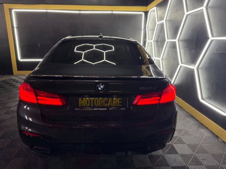 2017 BMW 5-Series - photo 10