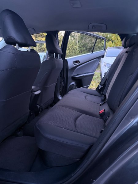 2017 Toyota Prius - photo 30