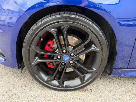 2016 Ford Focus - photo 29