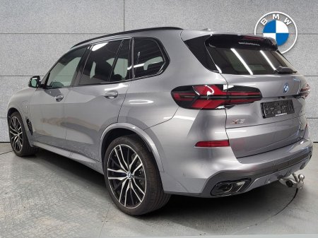 2026 BMW X5 - photo 2