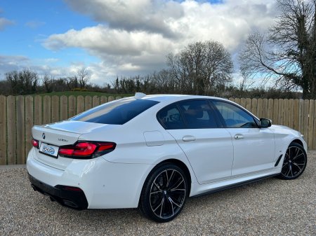 2021 BMW 5-Series - photo 6