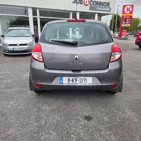 2011 Renault Clio - photo 8