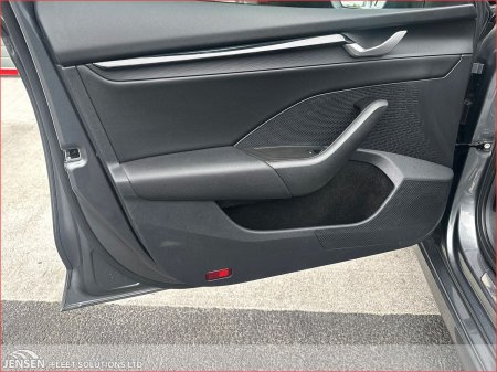 2024 Skoda Octavia - photo 16