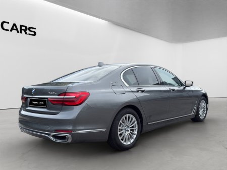 2019 BMW 7-Series - photo 8