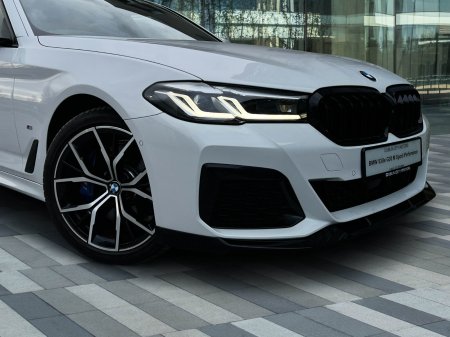 2020 BMW 5-Series - photo 9
